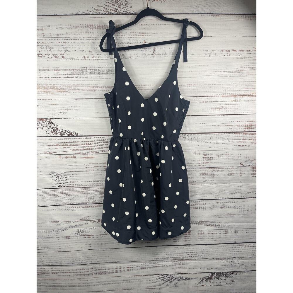 Old Navy Dress Women's SZ M Blue Polka Dot V Neck Fit Flare Knee Length Pockets